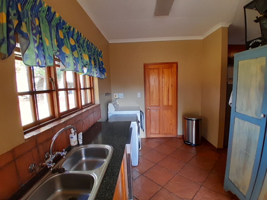 Commercial Property for Sale in Modderfontein A H North West